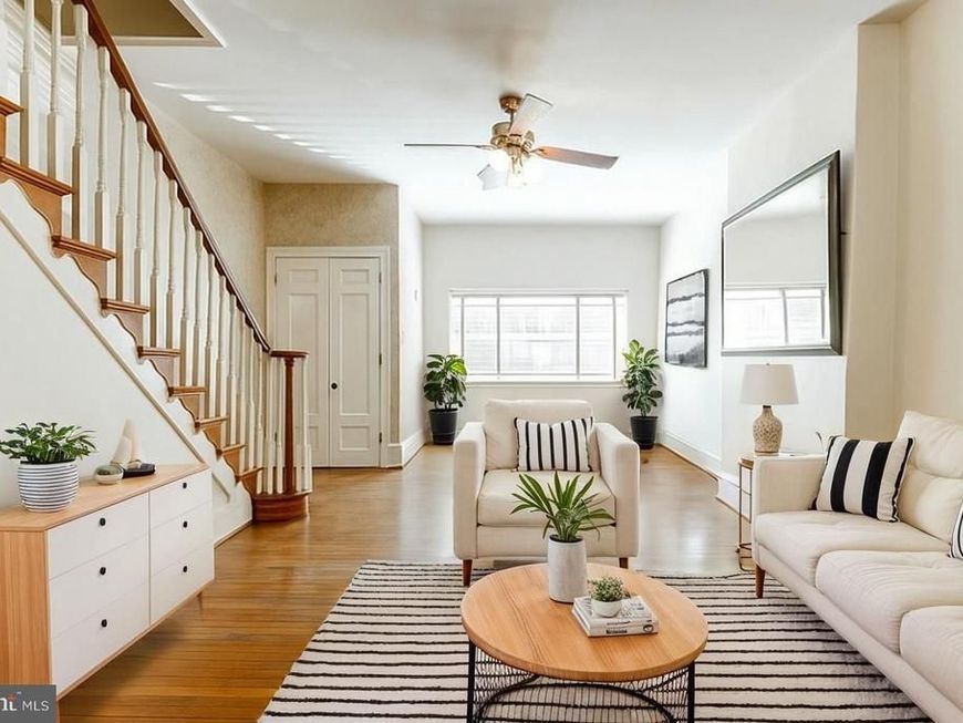 2440 S 13th Street, Philadelphia, PA 19148 Main Photo