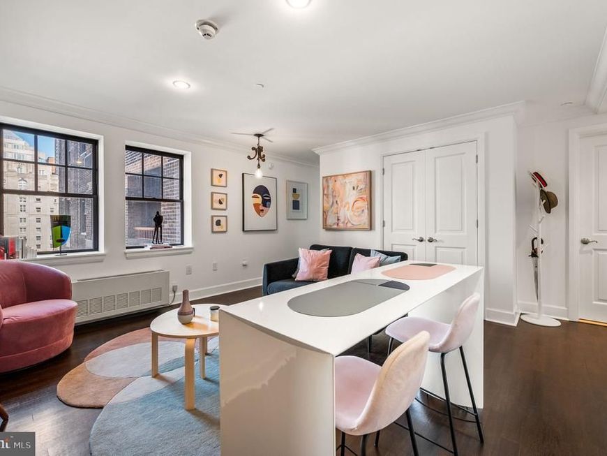1701 15 Locust Street, Unit 1607, Philadelphia, PA 19103 Main Photo
