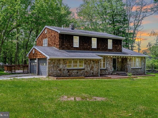 609 SOUTHERN PINES DRIVE, OAKLAND, MD 21550