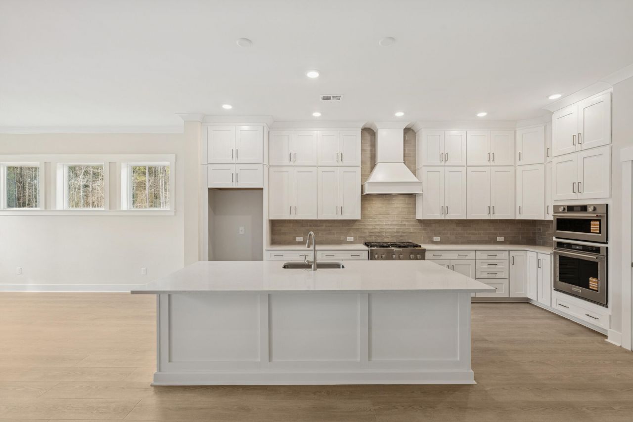 1175 Reserve Lane Photo 10