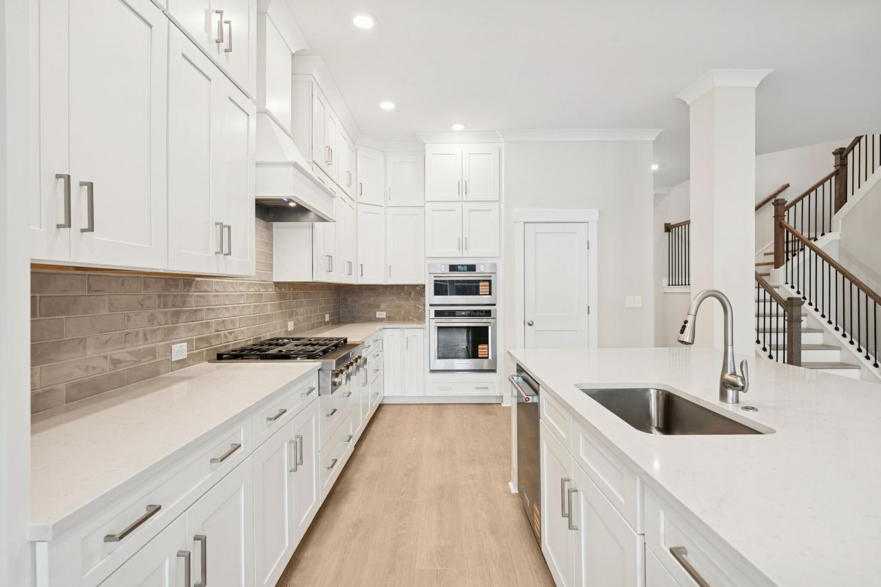 1175 Reserve Lane Photo 12