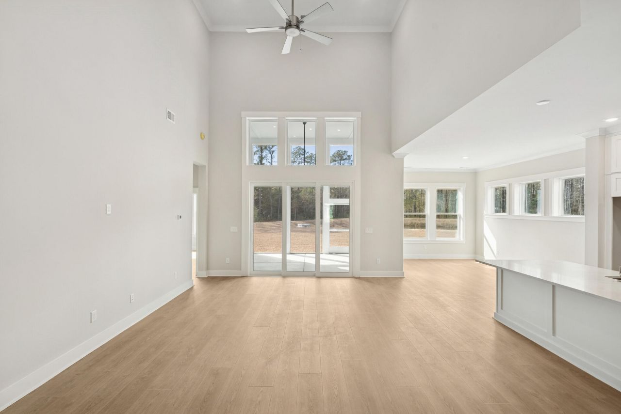 1175 Reserve Lane Photo 13