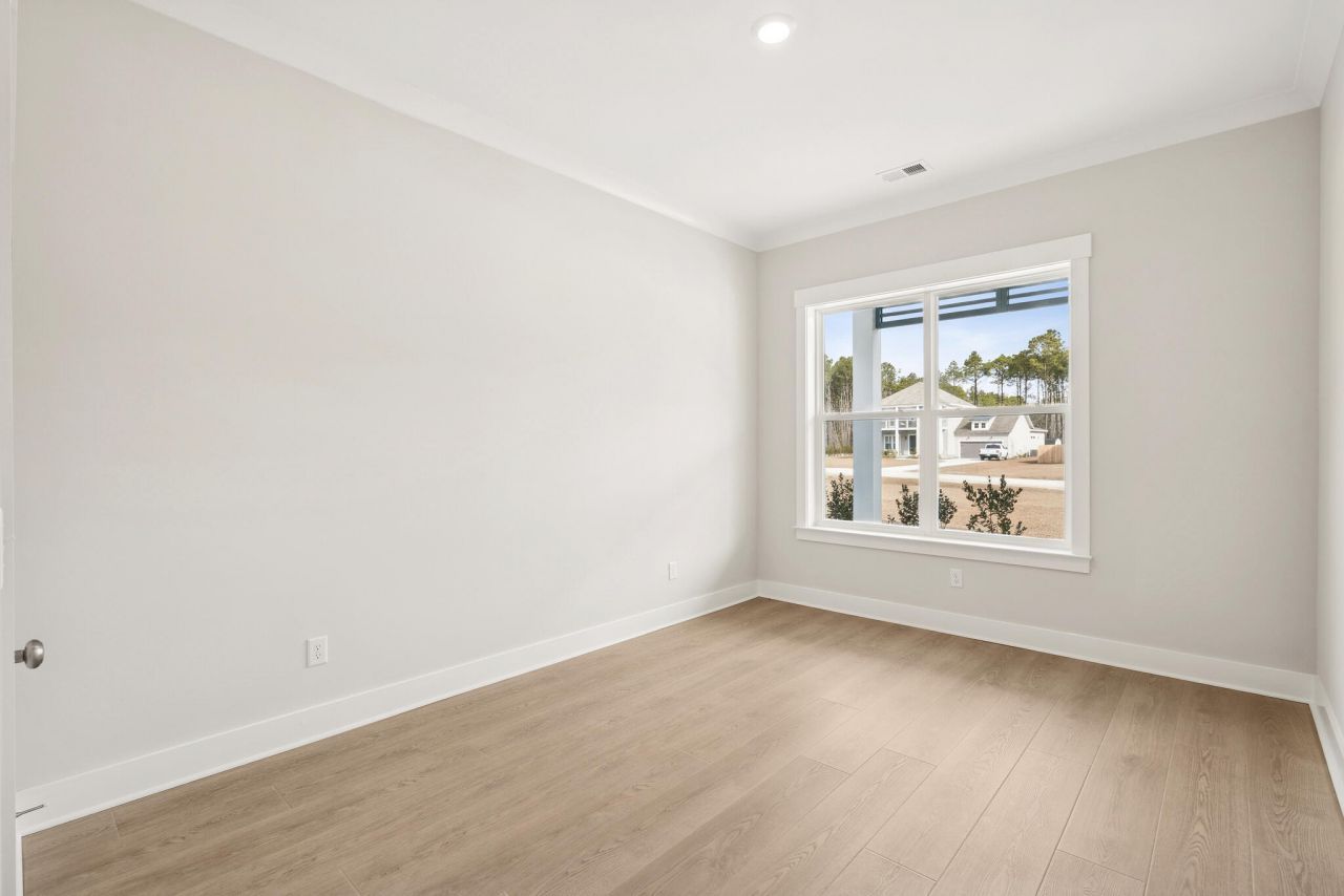 1175 Reserve Lane Photo 15