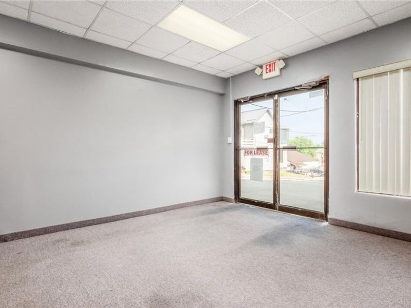 927 Wheeling Avenue, Cambridge, OH 43725 Photo 33