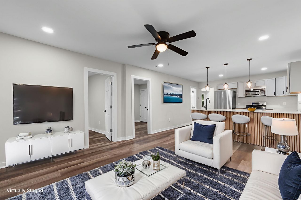 1712 Singleton St. Photo 11