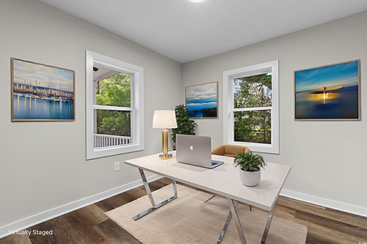 1712 Singleton St. Photo 15