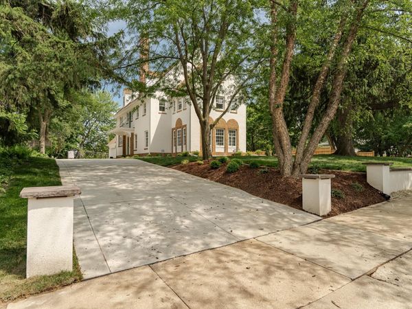 925 6th Street SW, Rochester, MN 55902