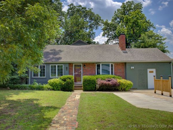 2328 S Delaware Court, Tulsa, OK 74114