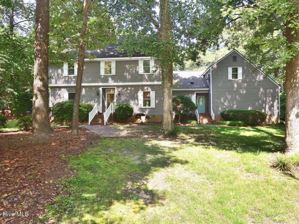 2708 Coleberry Trail, Rocky Mount, NC 27804