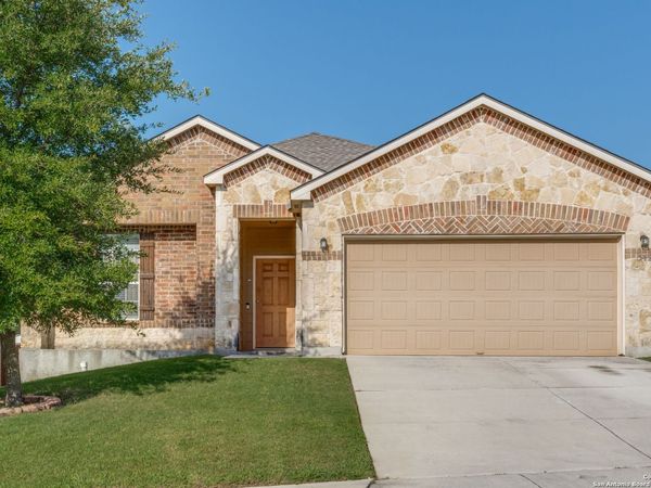 15923 Silver Rose, Selma, TX 78154