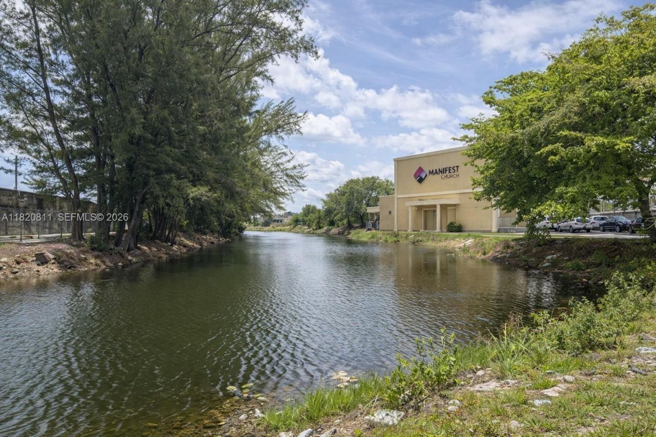 680 Superior St, Opa Locka, FL 33054 Photo