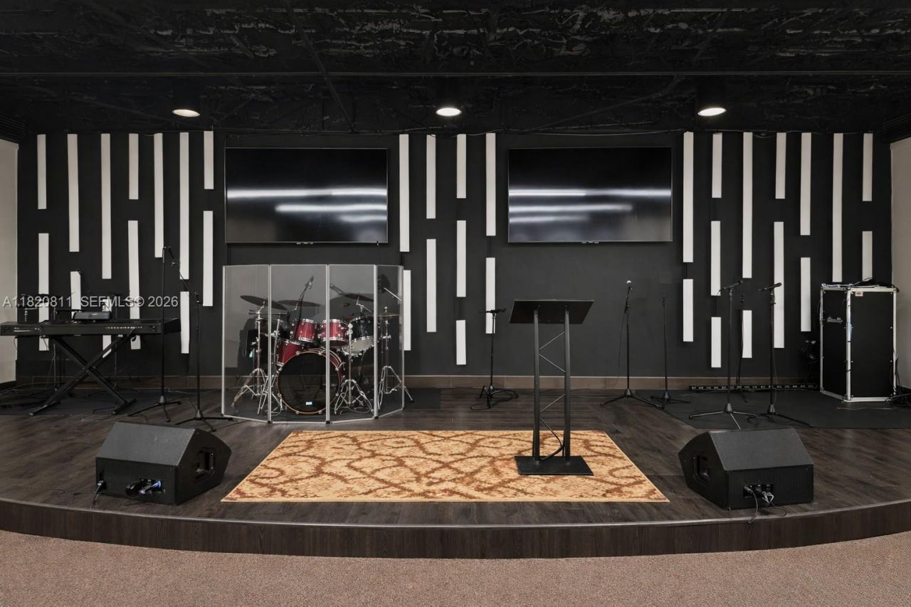 680 Superior St, Opa Locka, FL 33054 Photo