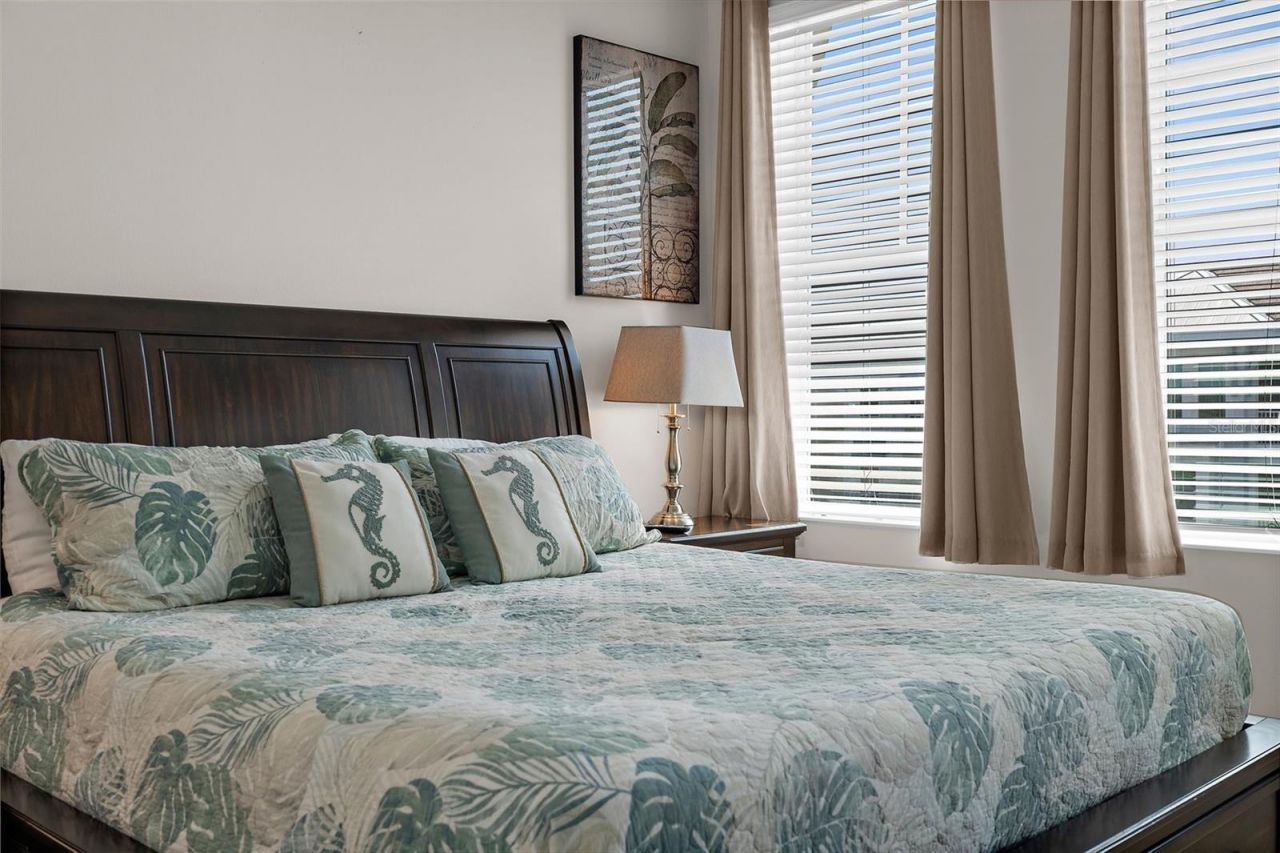 395 Aruba Circle, Unit 401, Bradenton, FL 34209 Photo