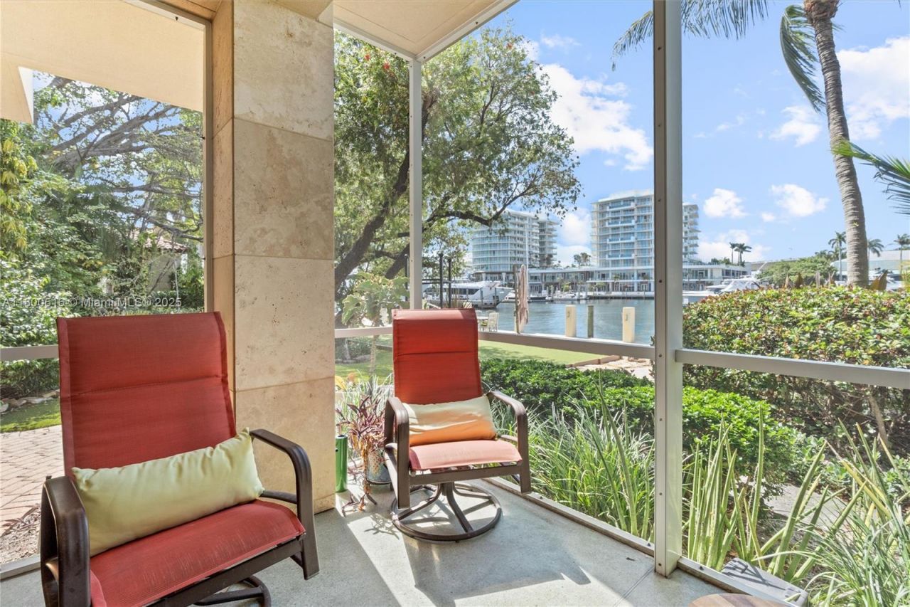 2500 Mercedes Dr, Fort Lauderdale, FL 33316 Photo