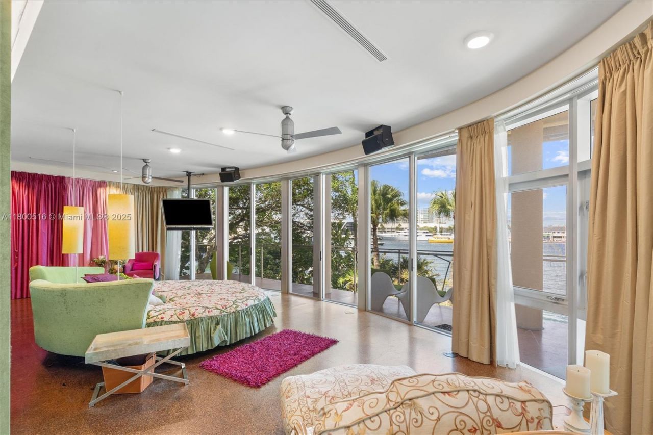 2500 Mercedes Dr, Fort Lauderdale, FL 33316 Photo