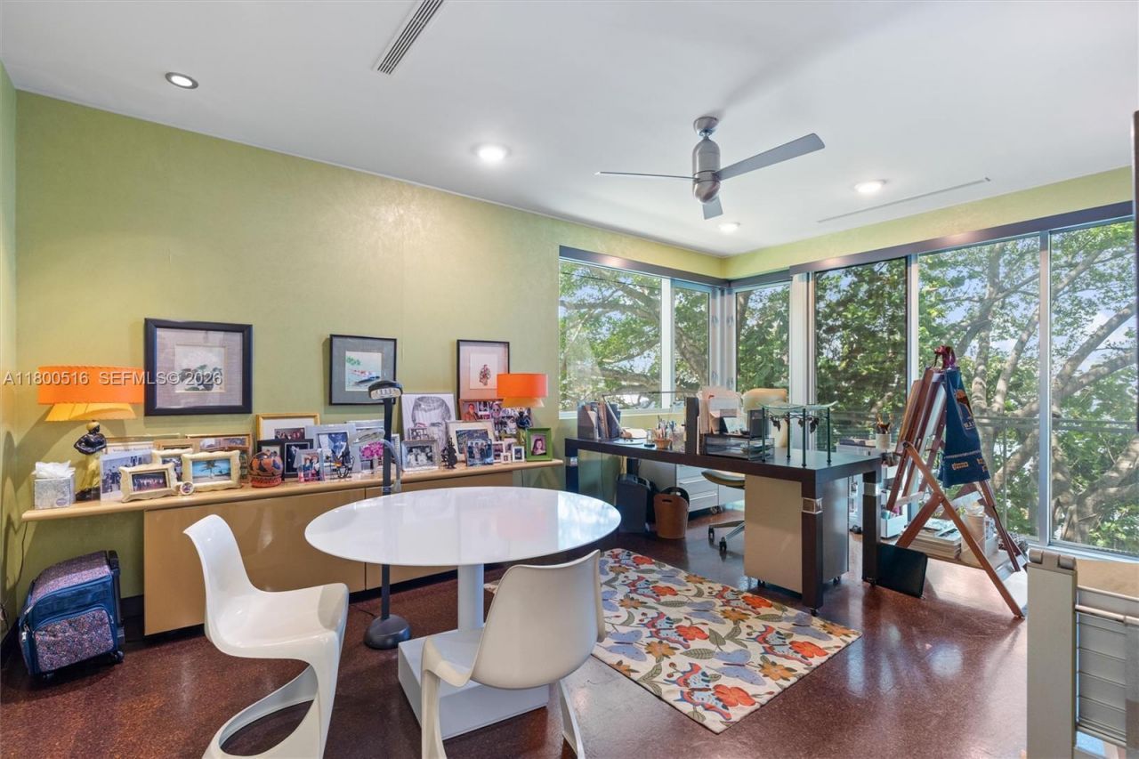 2500 Mercedes Dr, Fort Lauderdale, FL 33316 Photo