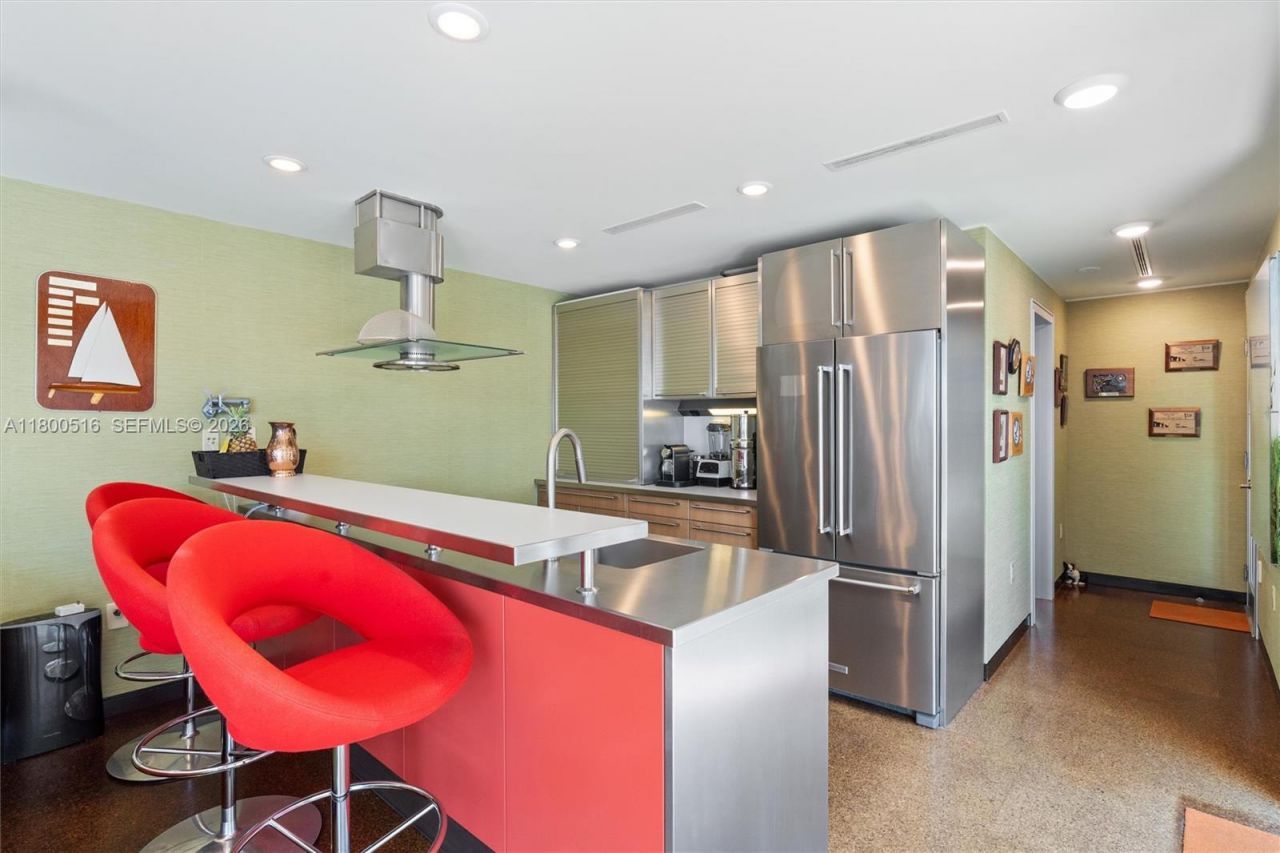2500 Mercedes Dr, Fort Lauderdale, FL 33316 Photo