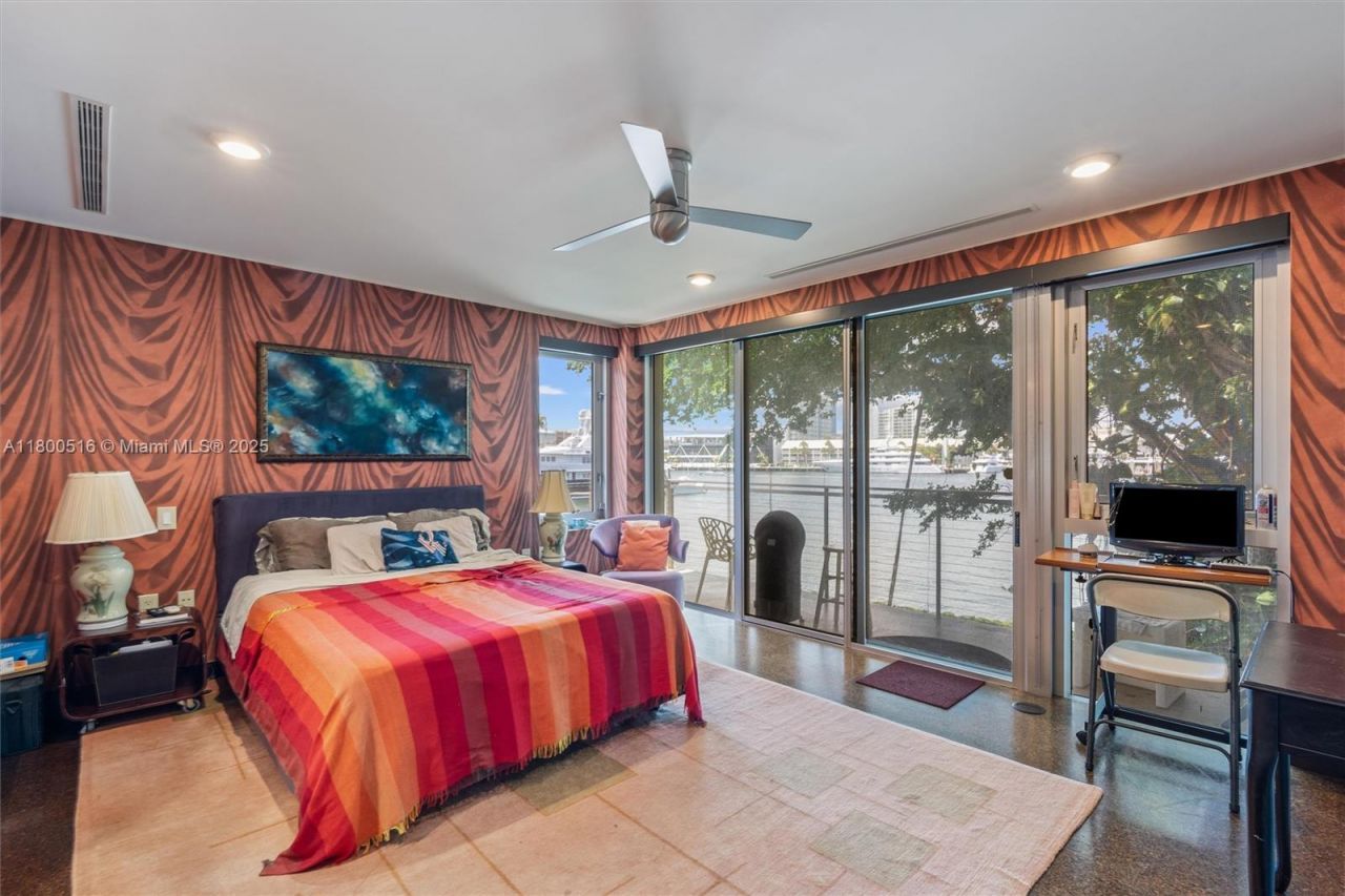 2500 Mercedes Dr, Fort Lauderdale, FL 33316 Photo