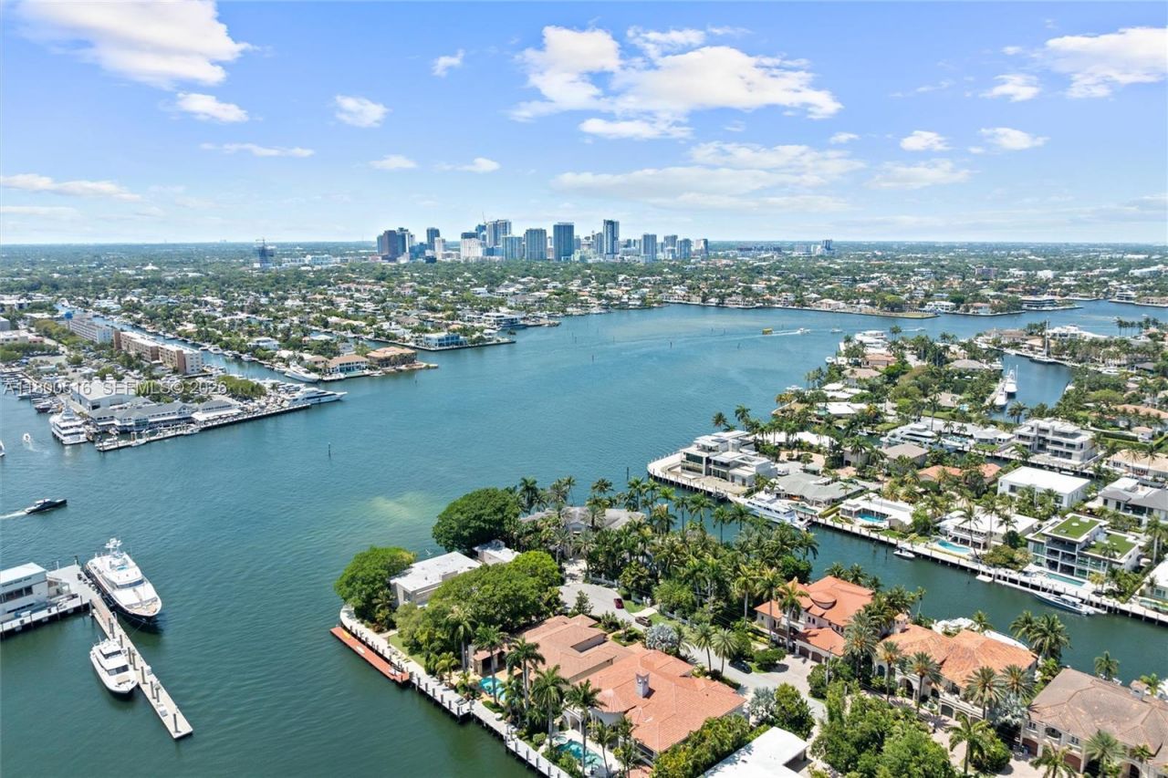 2500 Mercedes Dr, Fort Lauderdale, FL 33316 Photo