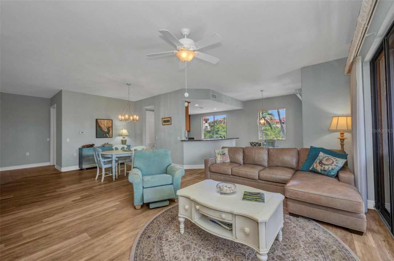 90 Vivante Boulevard, Unit 202, Punta Gorda, FL 33950 Photo