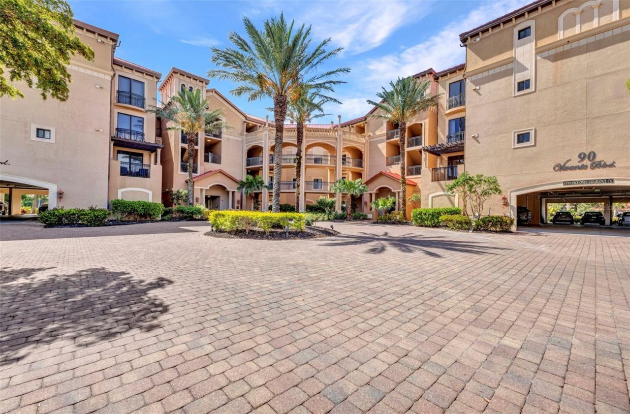 90 Vivante Boulevard, Unit 202, Punta Gorda, FL 33950 Photo