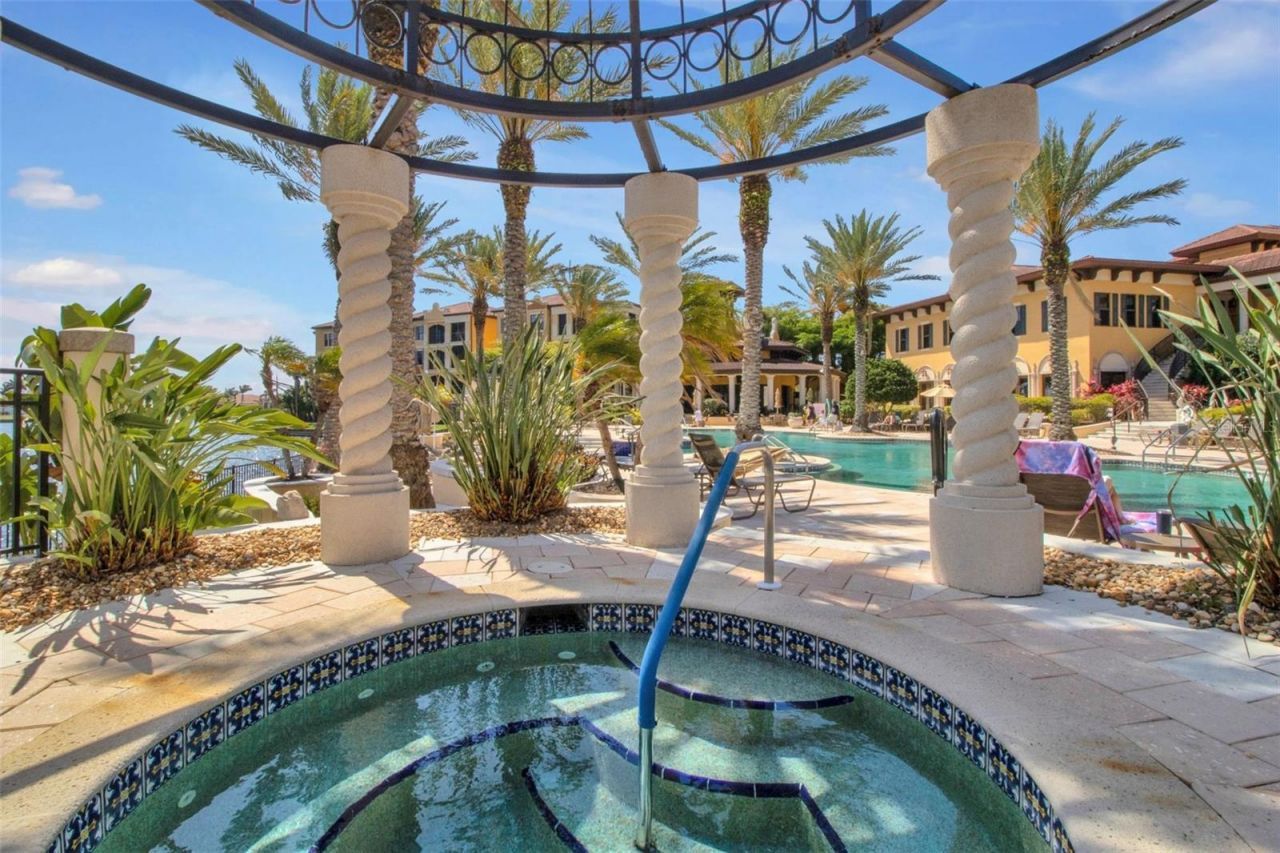 90 Vivante Boulevard, Unit 202, Punta Gorda, FL 33950 Photo