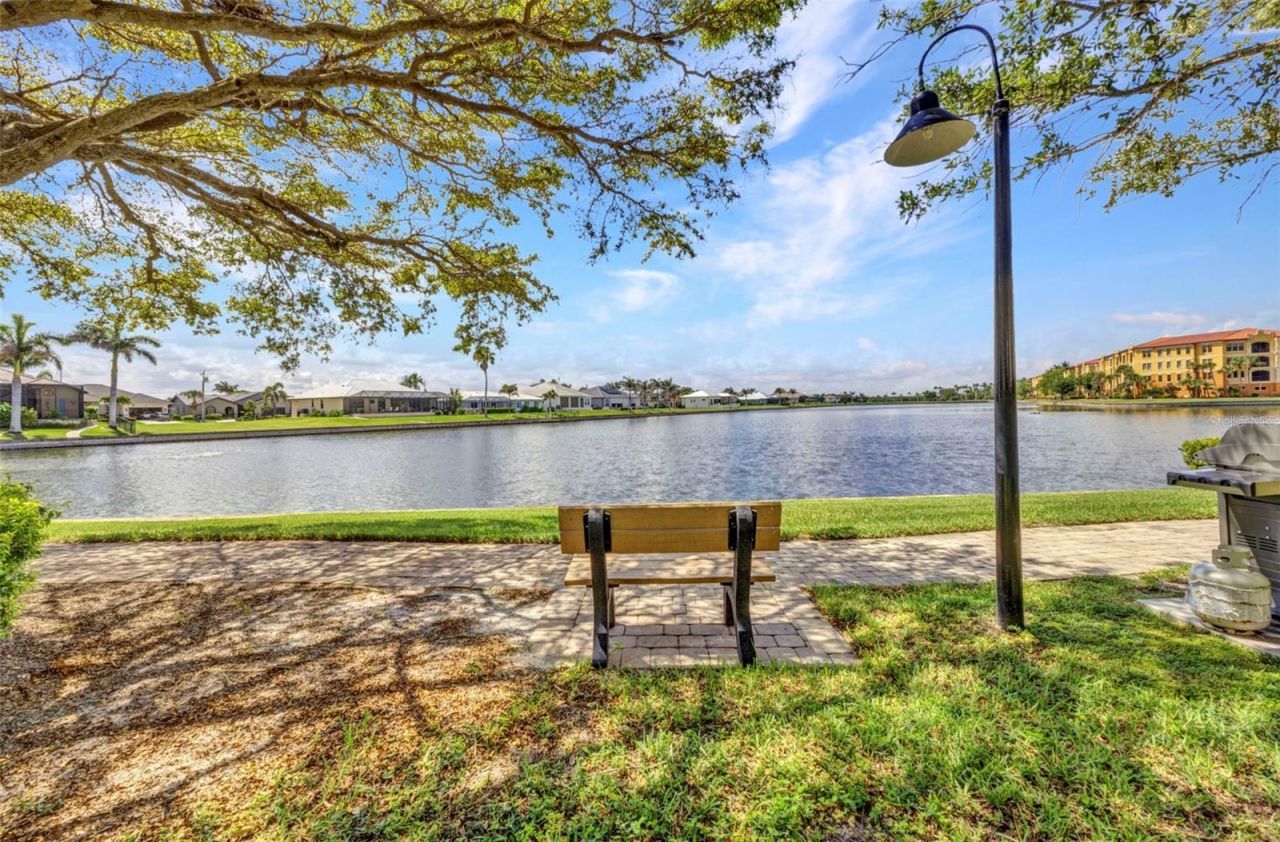 90 Vivante Boulevard, Unit 202, Punta Gorda, FL 33950 Photo