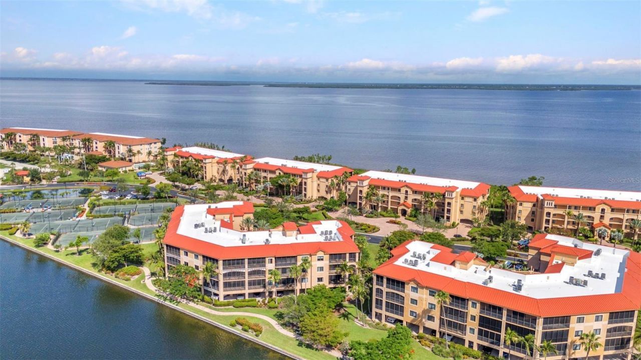 90 Vivante Boulevard, Unit 202, Punta Gorda, FL 33950 Photo