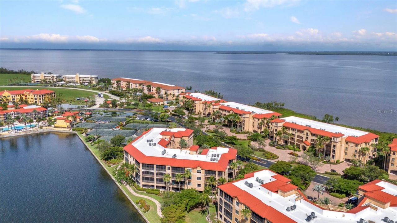 90 Vivante Boulevard, Unit 202, Punta Gorda, FL 33950 Photo