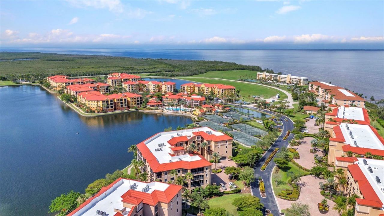 90 Vivante Boulevard, Unit 202, Punta Gorda, FL 33950 Photo