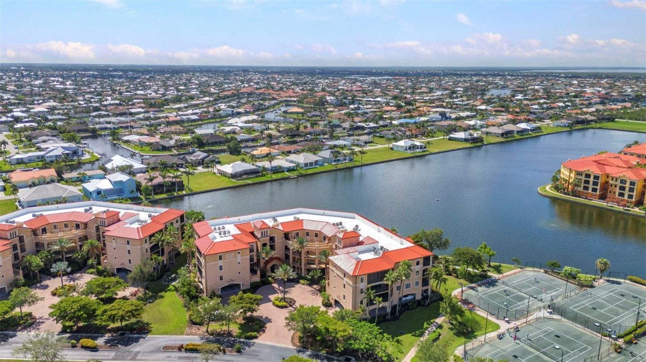 90 Vivante Boulevard, Unit 202, Punta Gorda, FL 33950 Photo