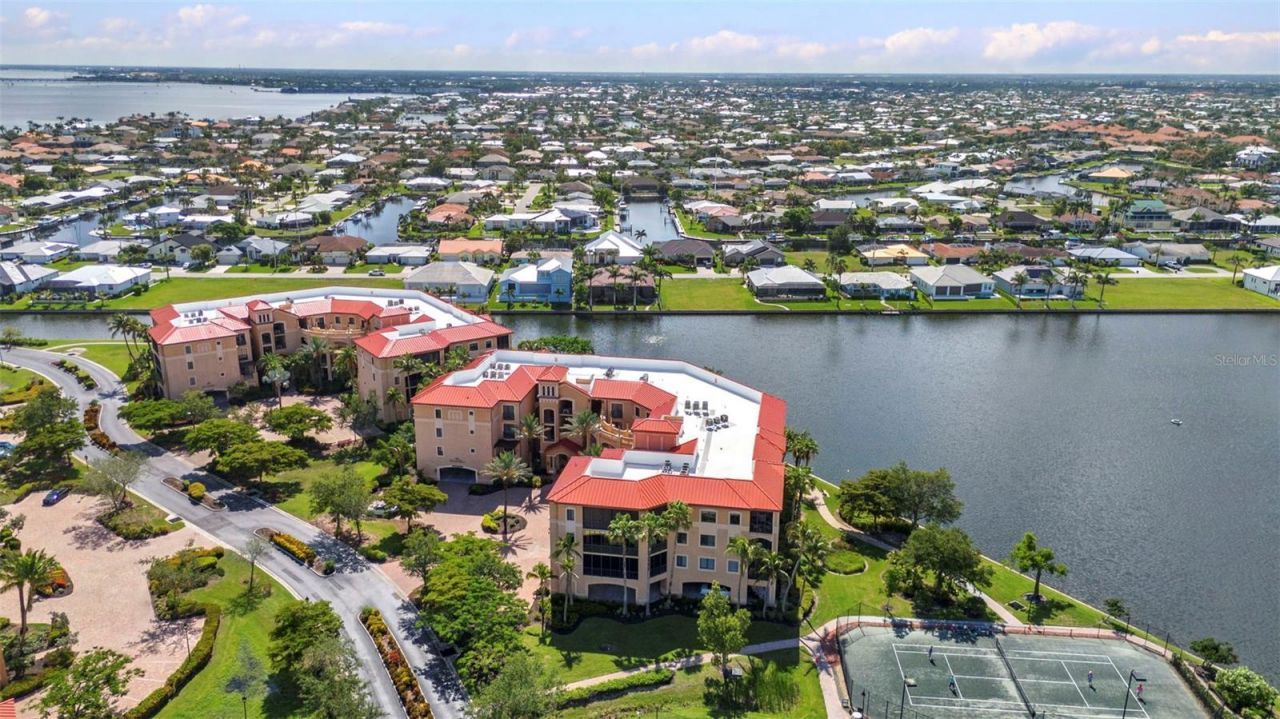 90 Vivante Boulevard, Unit 202, Punta Gorda, FL 33950 Photo