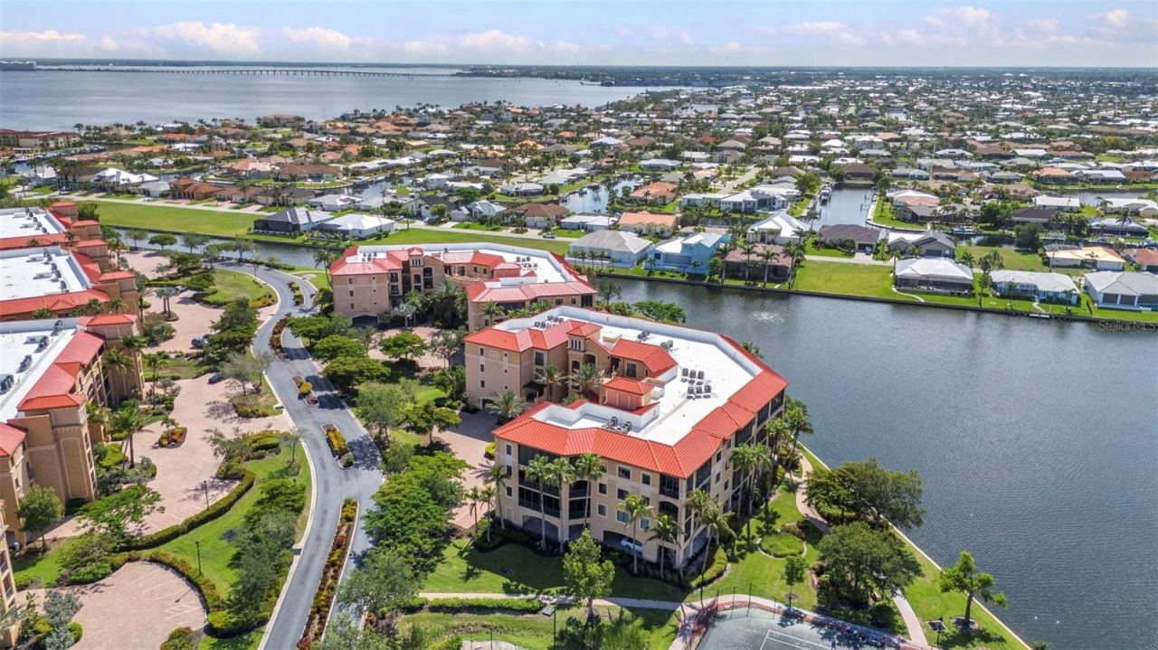 90 Vivante Boulevard, Unit 202, Punta Gorda, FL 33950 Photo