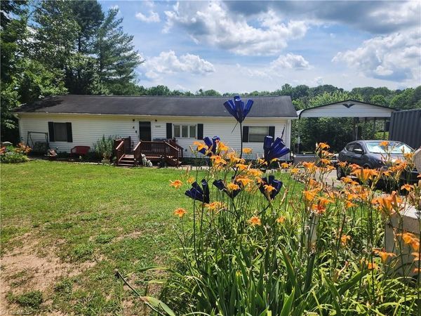 5249 Forbush Road, East Bend, NC 27018