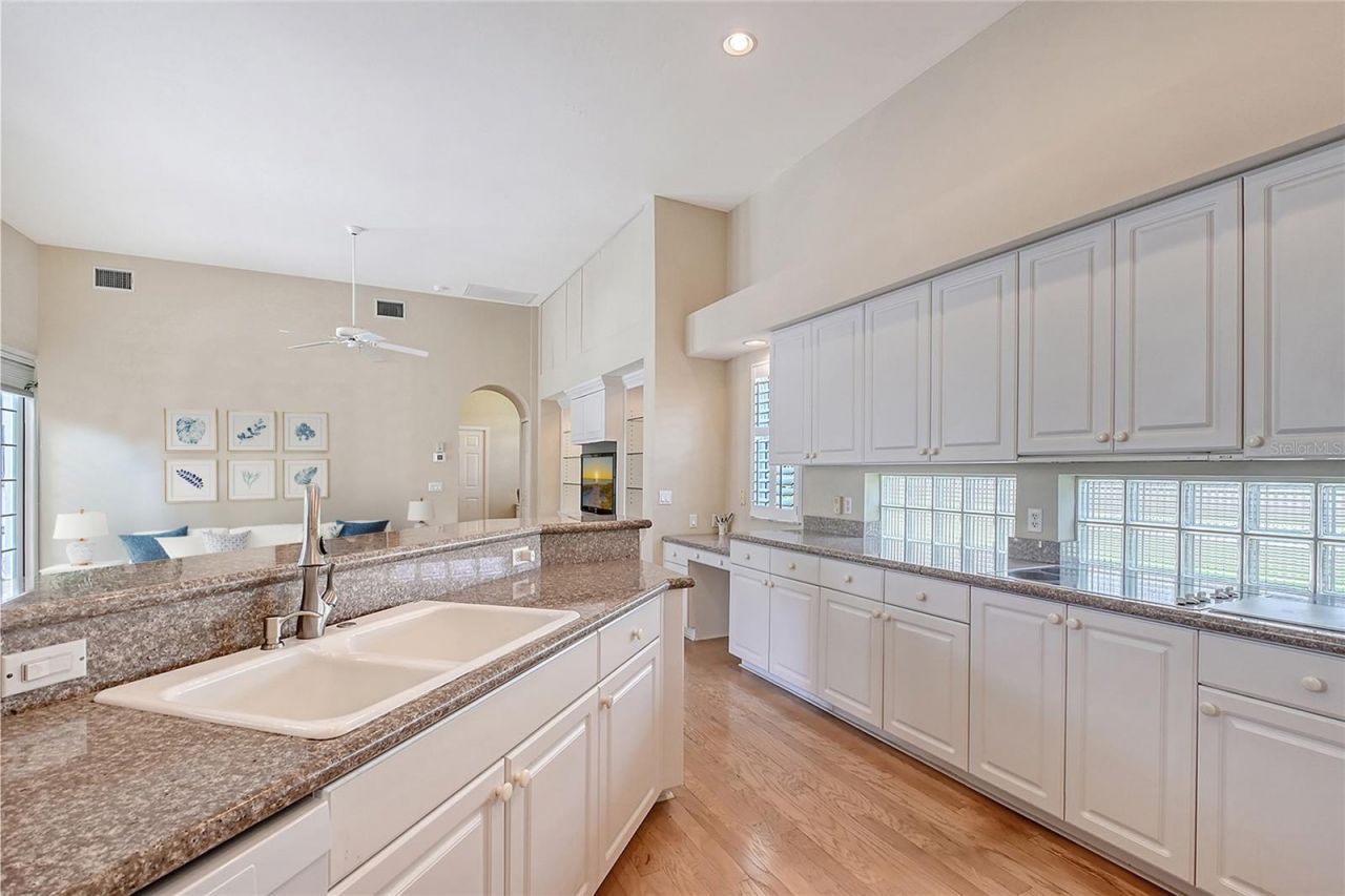 5839 Los Verdes Court, Bradenton, FL 34210 Photo