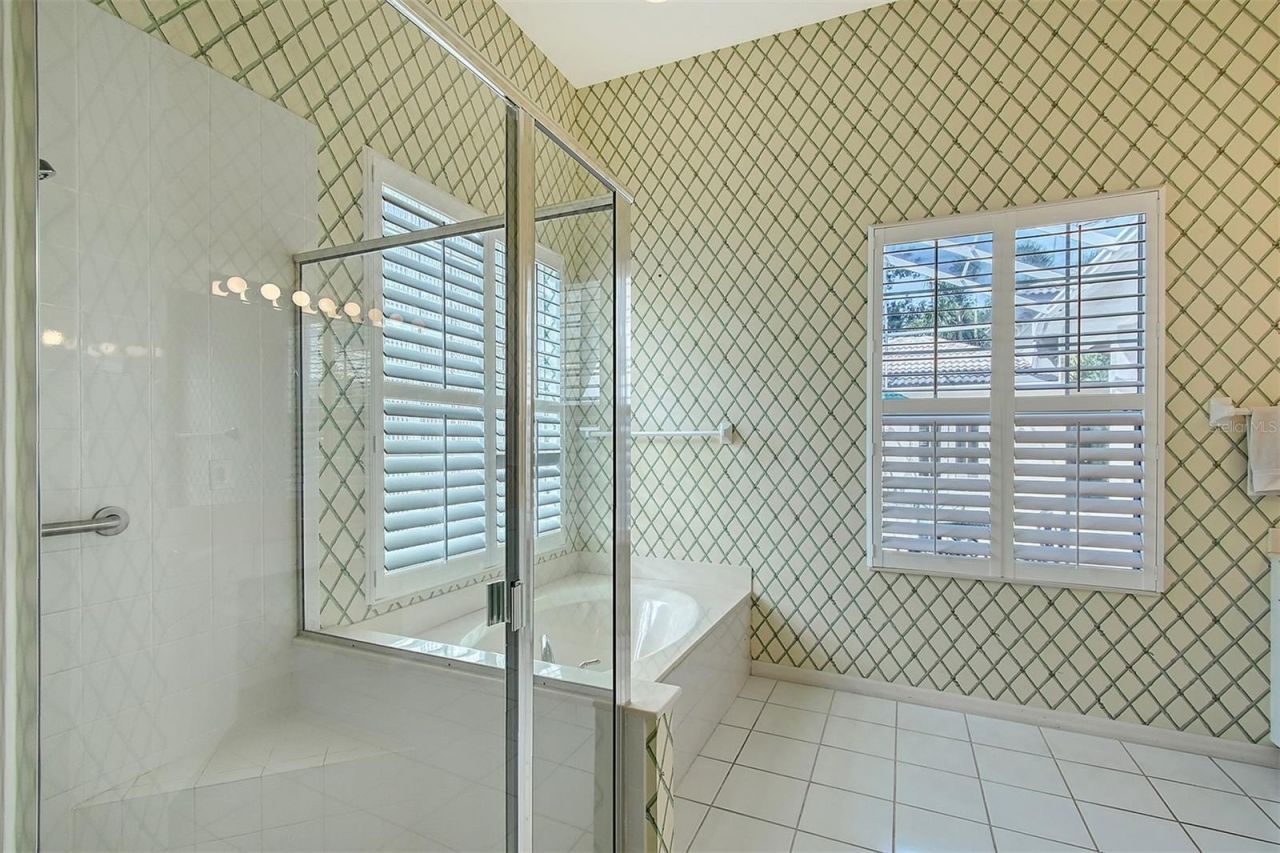 5839 Los Verdes Court, Bradenton, FL 34210 Photo