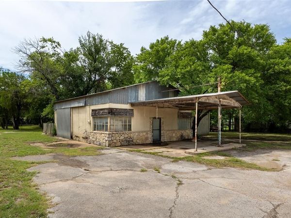 210 Austin Road, Glen Rose, TX 76043