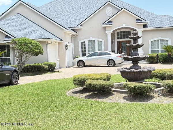 2560 COUNTRY CLUB Boulevard, Orange Park, FL 32073