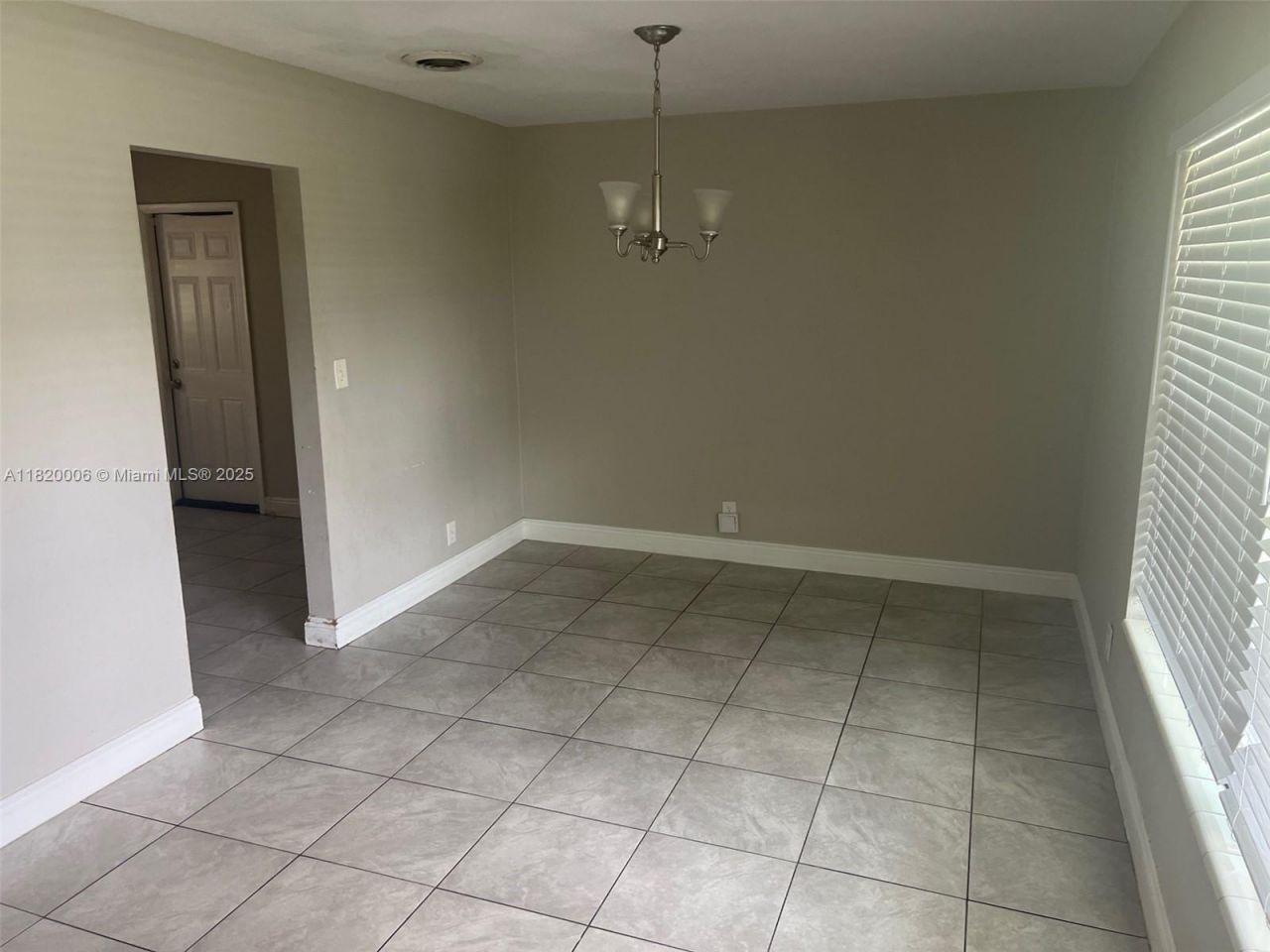 2720 SW 18th St, Fort Lauderdale, FL 33312 Photo