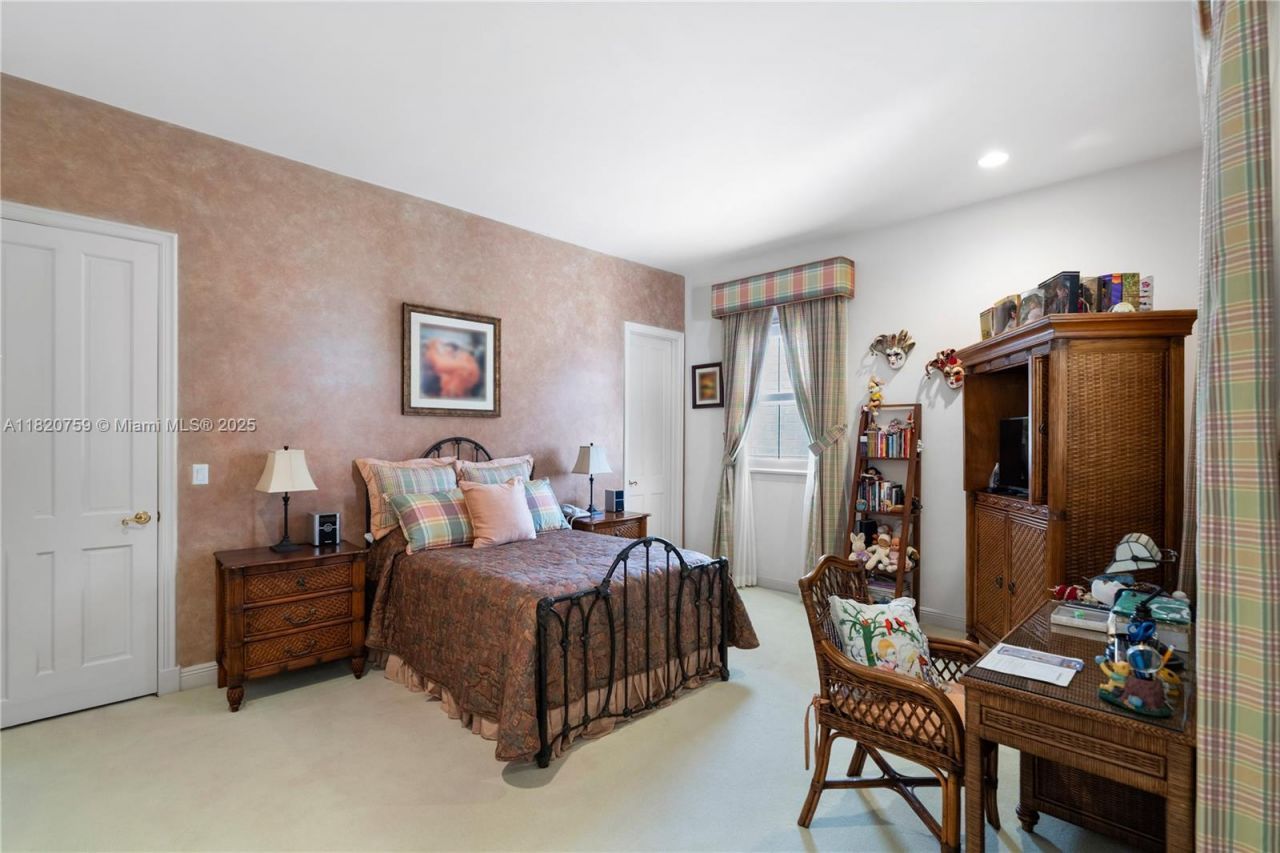 180 Solano Prado, Coral Gables, FL 33156 Photo