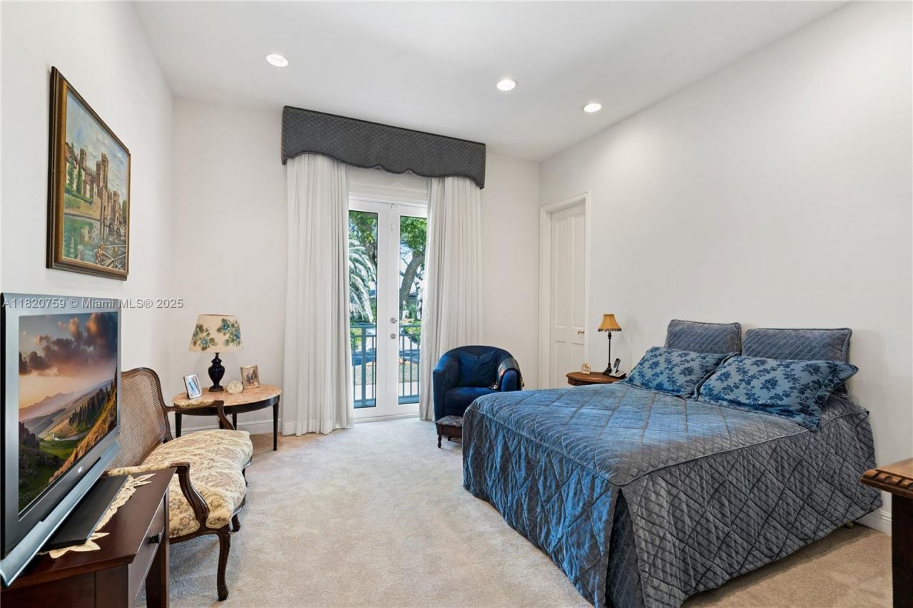 180 Solano Prado, Coral Gables, FL 33156 Photo