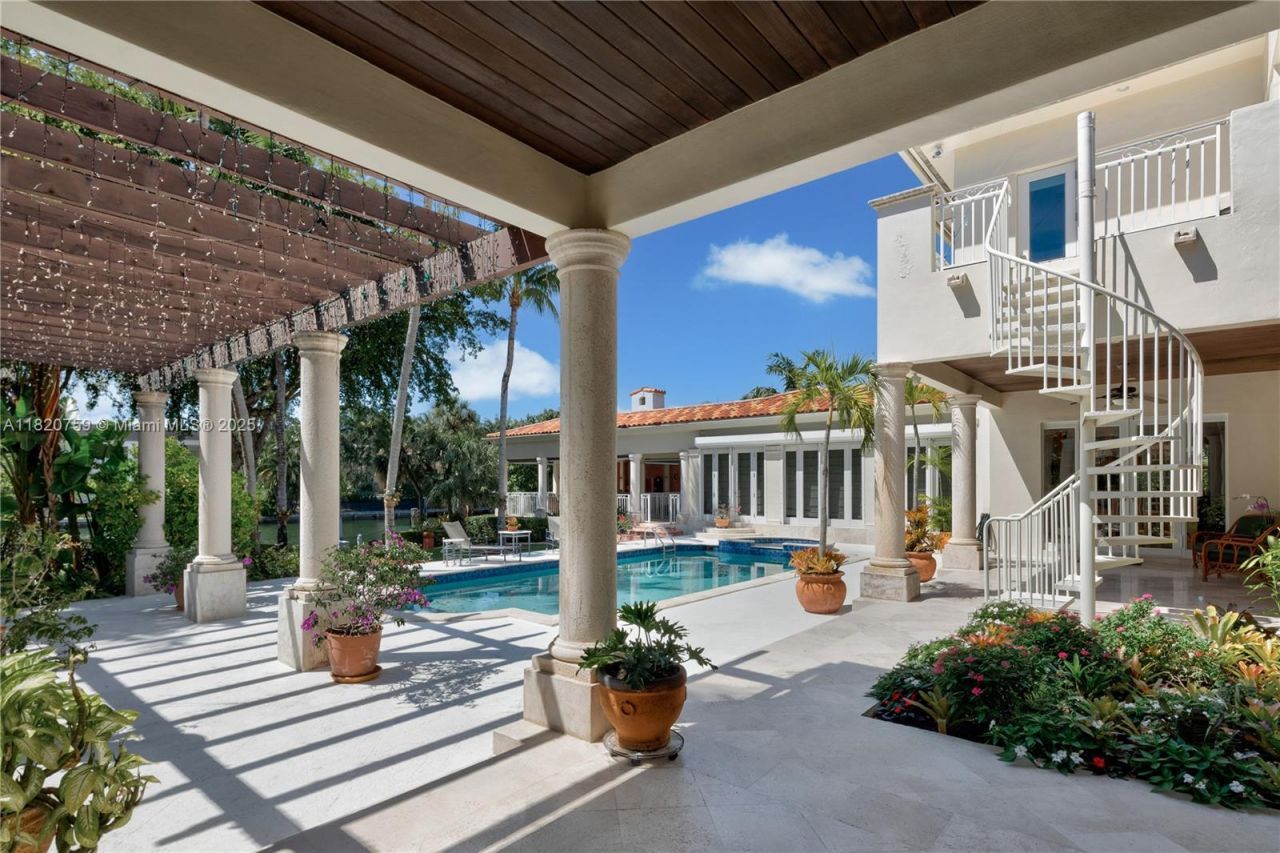 180 Solano Prado, Coral Gables, FL 33156 Photo