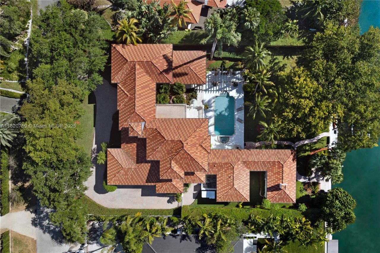 180 Solano Prado, Coral Gables, FL 33156 Photo