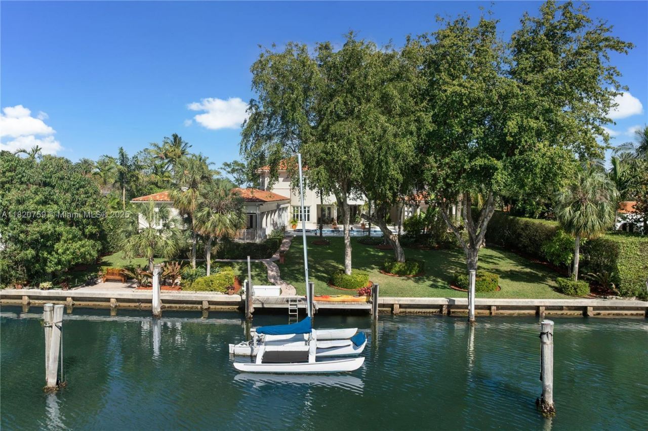 180 Solano Prado, Coral Gables, FL 33156 Photo