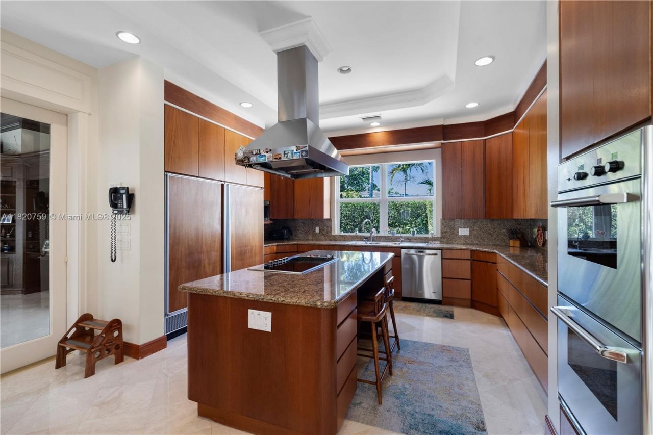 180 Solano Prado, Coral Gables, FL 33156 Photo