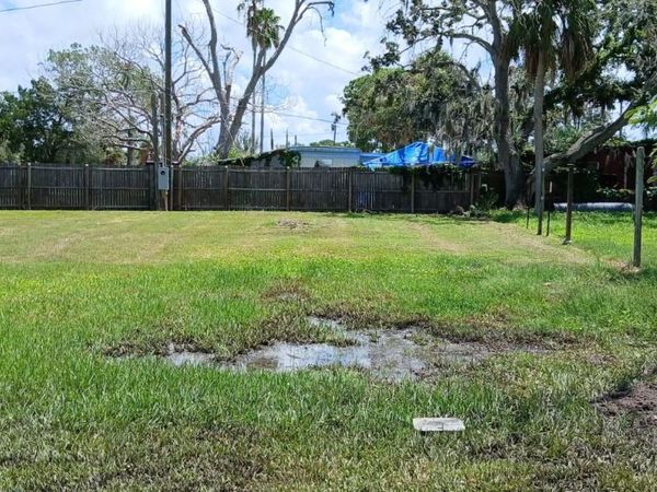 6828 EDGEWATER DRIVE, NEW PORT RICHEY, FL 34652