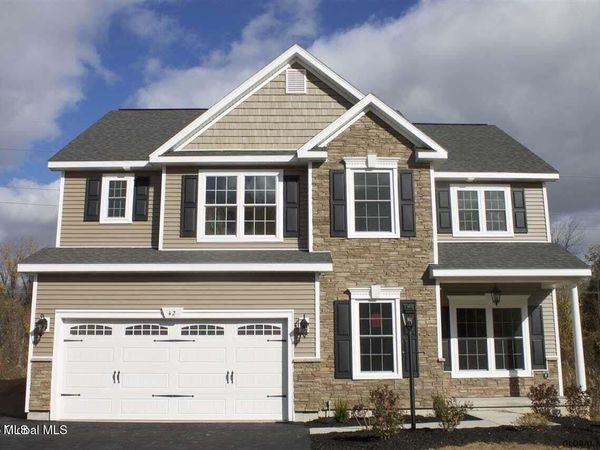 39 Jack Drive, Mechanicville, NY 12118