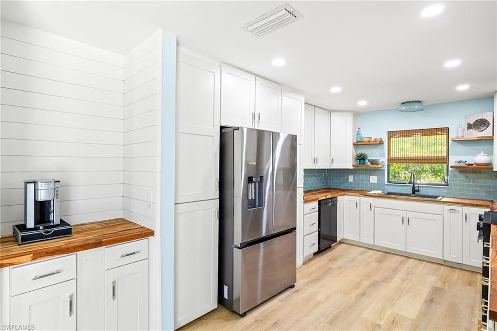 1448 Albatross Rd, Sanibel, FL 33957 Photo