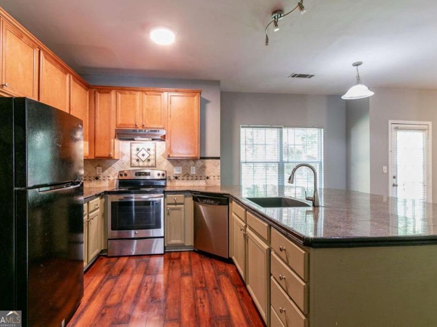 Property Image 9