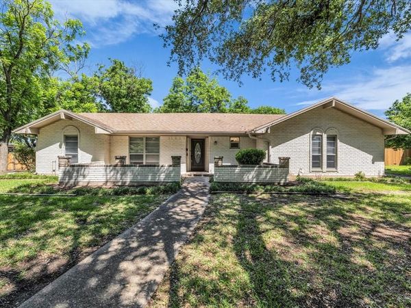 3401 Oakridge Lane, Waco, TX 76708